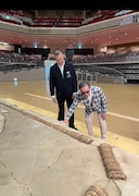 両国国技館を訪れるタモリ