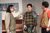 「カナメストーン山口は優しいが零士は怖い」というていでしゃべるかが屋・加賀（中央）