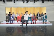 マイケル・ジャクソン風のダンスを踊りだす豆鉄砲・東