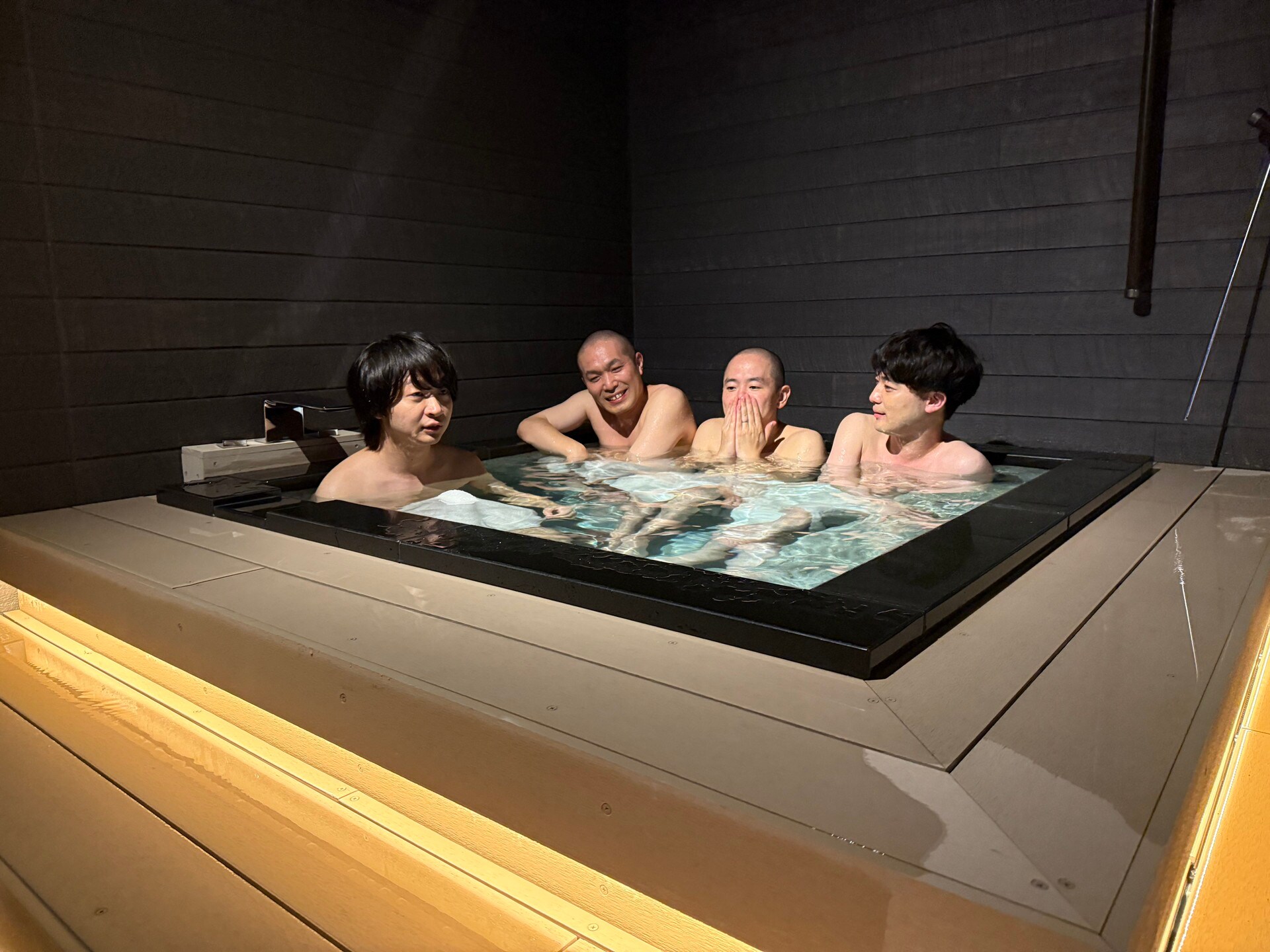 ダウ90000蓮見、ラブレターズ塚本、ヤッホイ泉、上田航平が愛知・蒲郡市での旅を終える