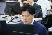 CM撮影に臨むマユリカ阪本