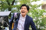 CM撮影に臨むマユリカ阪本