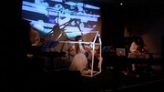 MIMI et MEMEによる新世界での公演の様子。