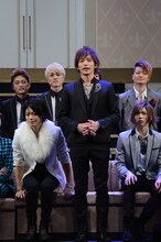 久保田秀敏（中央）