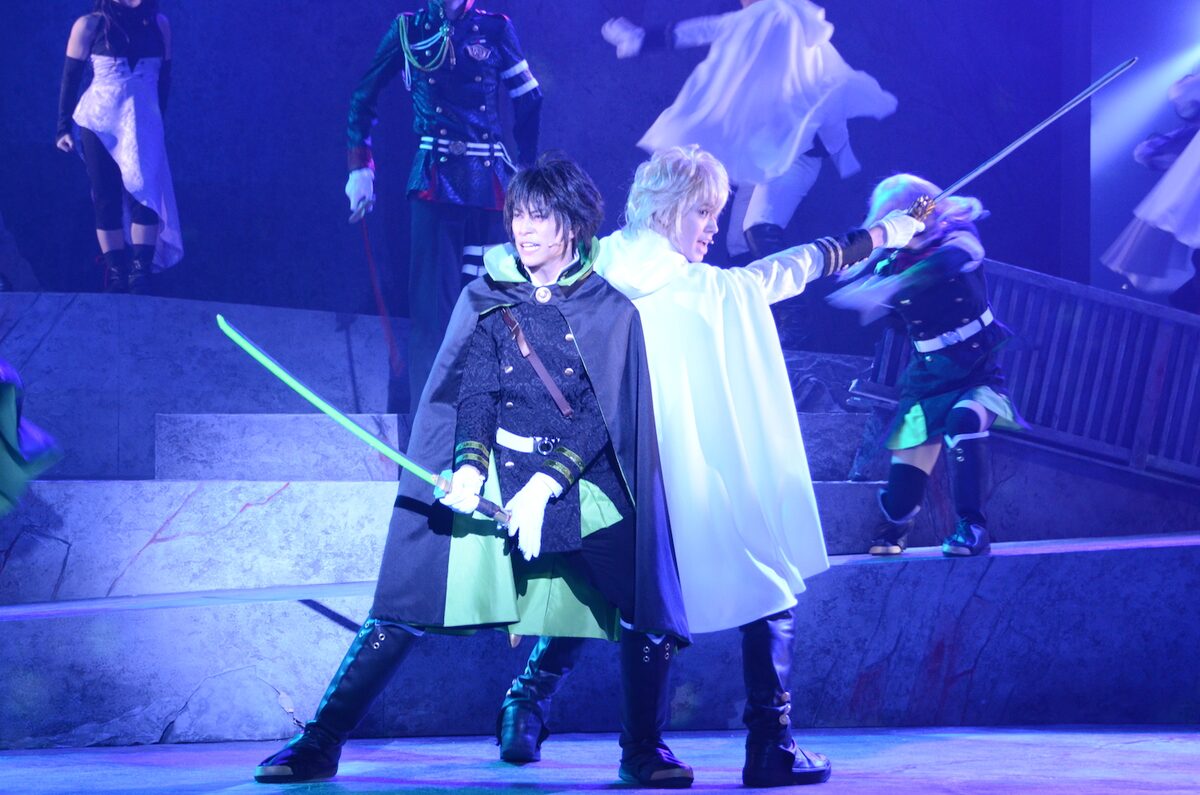 終わりのセラフ 開幕 佐野岳と鈴木勝大 歌や演出の見どころ語る ステージナタリー