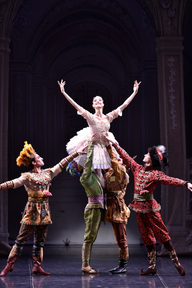 2014年に上演された「エトワール・ガラ2014」舞台写真（Photo:Hidemi Seto）