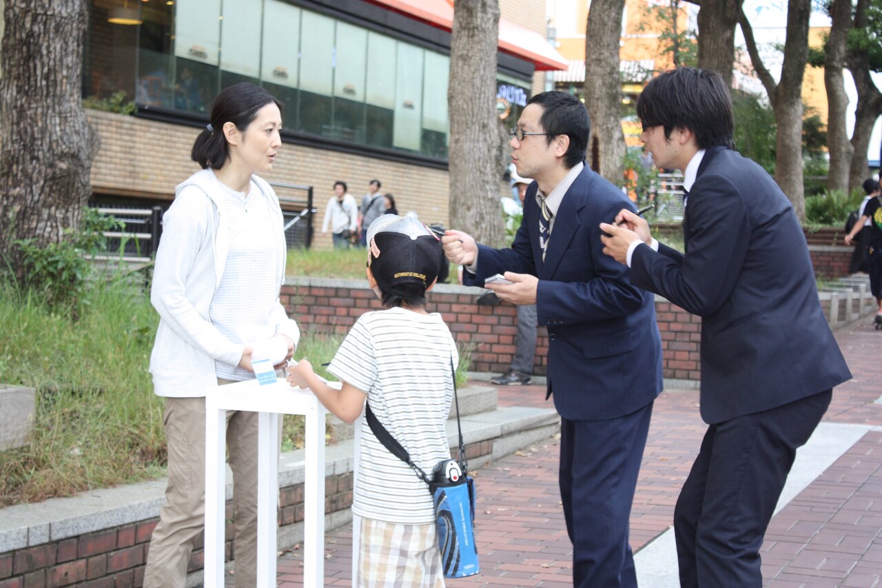 中華料理店で、自転車屋で、理容店で、古本屋で「下北沢演劇祭スイッチ」明日上演