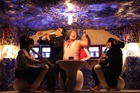 2013年に上演された「大きなトランクの中の箱」より。（Photo：田中亜紀）