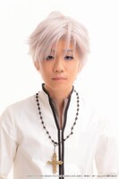 早乙女大和演じる英円。