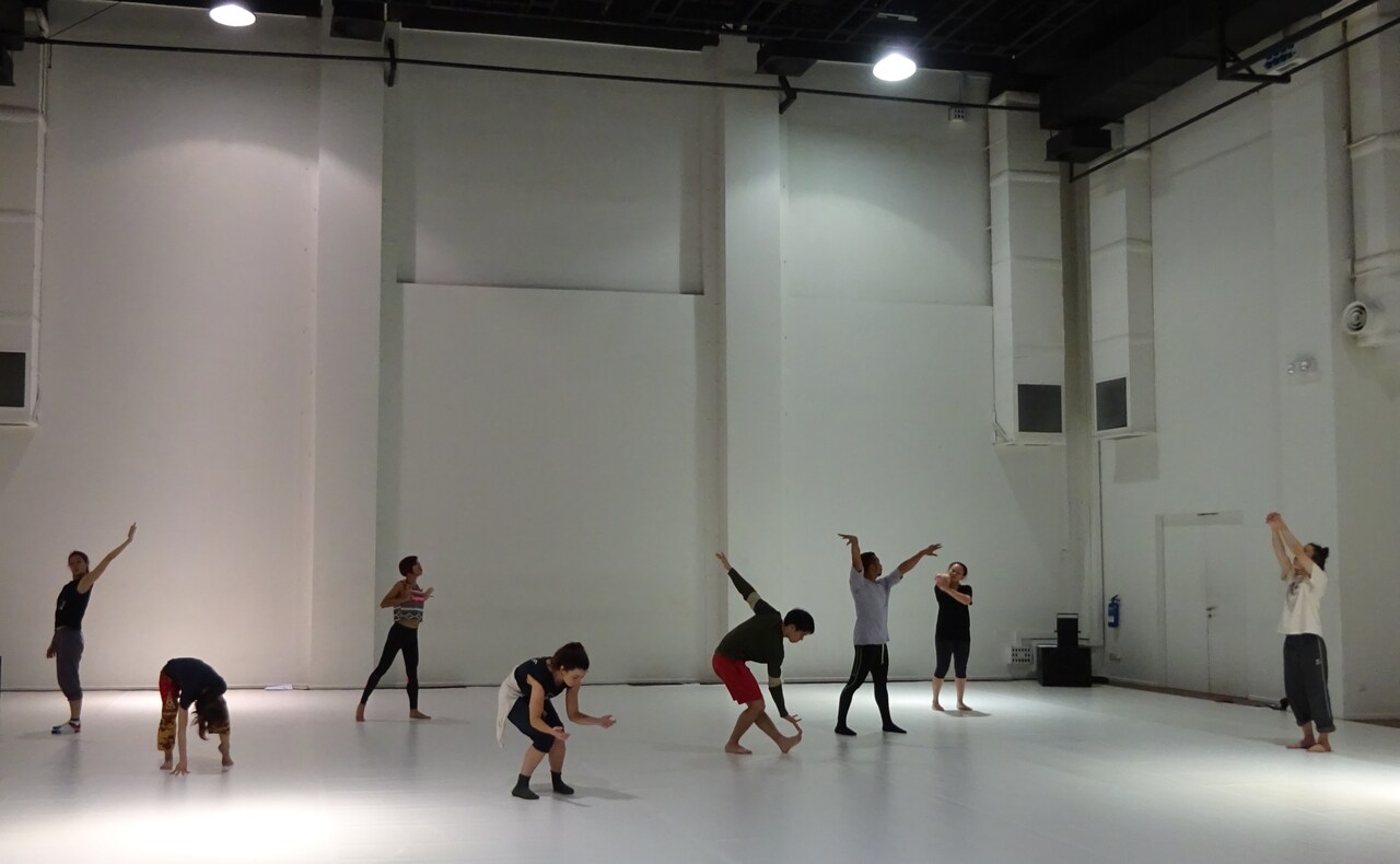 多田淳之介演出「再／生」ダンスバージョン、シンガポールで上演