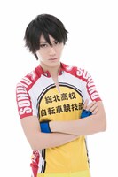 太田基裕演じる今泉俊輔。