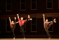 劇団四季 ミュージカル「ウェストサイド物語」ゲネプロの様子。