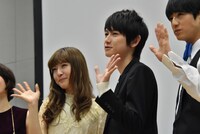 左から神田沙也加、本郷奏多、中村優一。