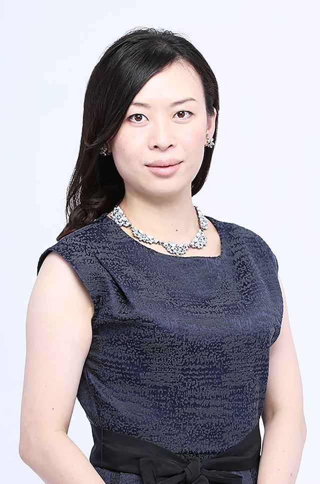 ペヤンヌマキ。1976年生まれ。ブス会* 主宰の脚本家、演出家。（撮影：宮川舞子）