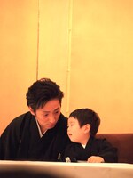 中村七之助（左）と波野哲之。