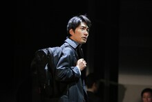 演劇集団キャラメルボックス2016 ダブルチャレンジ 「クロノス・ジョウンターの伝説『きみがいた時間 ぼくのいく時間』」より。（撮影：伊東和則）