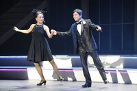 「パルコ・ミュージック・ステージ『ショーガール～こんな出会いも悪くない～』アンコール公演」公開稽古の様子。