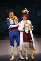 初演「バカフキ！」より。(c)Bakafuki 2014 カメラマン：立川賢一