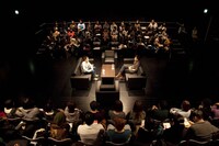 過去の「柳都会」の様子。(C)R.Endo