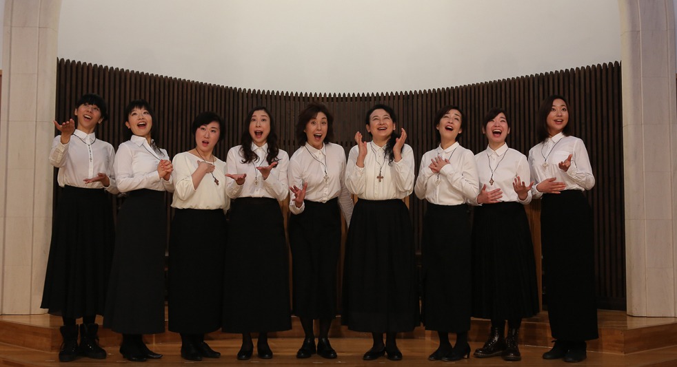 文学座「何かいけないことをしましたでしょうか？と、いう私たちのハナシ。」メインビジュアル