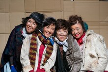 テアトル・エコー「淑女はここにいる」ビジュアル