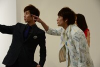 館内見学の様子。