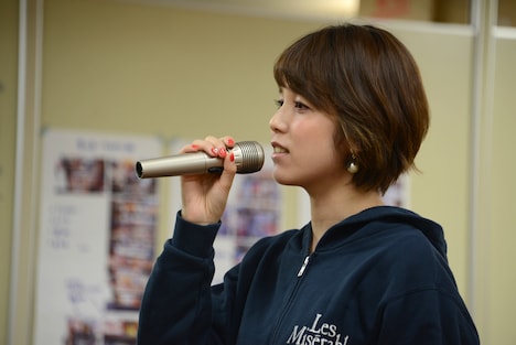 「ナミヤ雑貨店の奇蹟」公開稽古の様子。菊地美香。