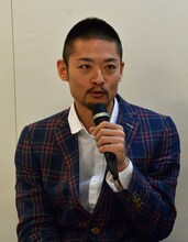 「ZERO POINT」制作発表より、島地保武。