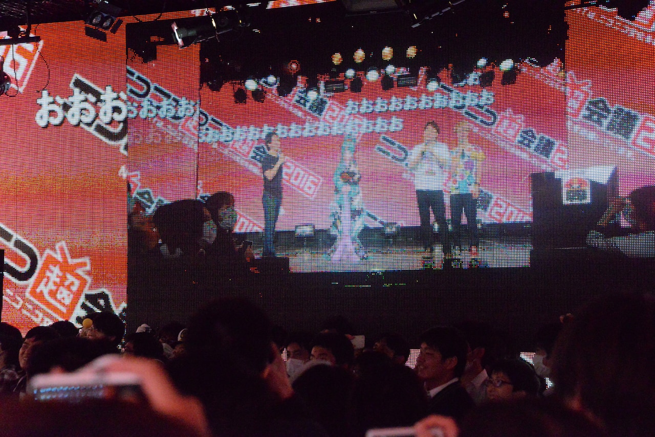 中村獅童出演、“超”歌舞伎発表会で初音ミクが挨拶「稽古がんばってます」