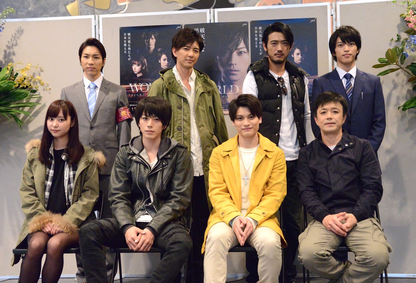 「WORLD ～beyond the destiny～」フォトセッションの様子。