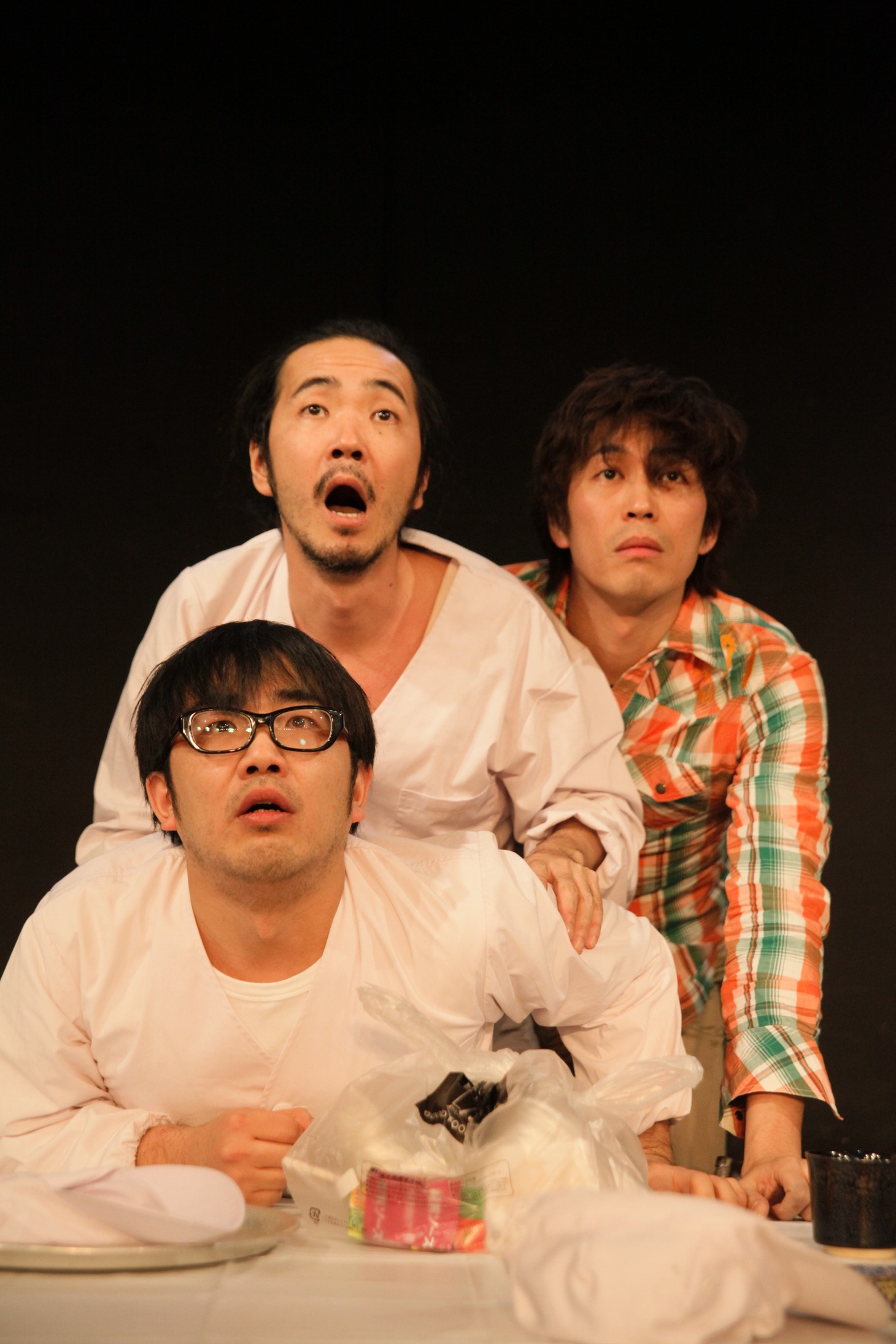 iaku「エダニク」過去公演より。