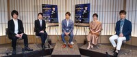「井上芳雄 シングス ディズニー～ドリーム・ゴーズ・オン！」出演者。左から、浦井健治、望海風斗、井上芳雄、濱田めぐみ、田代万里生。