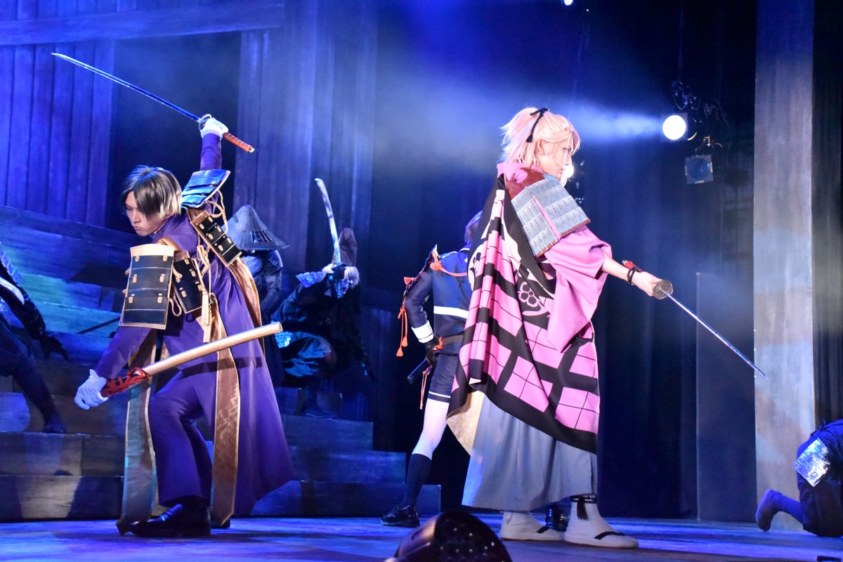舞台「刀剣乱舞」殺陣シーン満載で幕開け！正式タイトルは「虚伝 燃