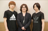 （左から）宮崎秋人、西田大輔、北村諒。