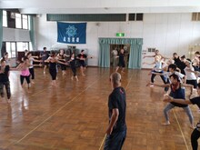 大駱駝艦特別体験舞踏合宿より、講義の様子。