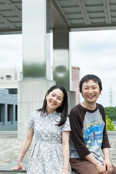 FUKAIPRODUCE羽衣。左から深井順子、糸井幸之介。