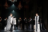 「尺には尺を」公開稽古より、辻萬長（左）、藤木直人（右）。（撮影：撮影：渡部孝弘）