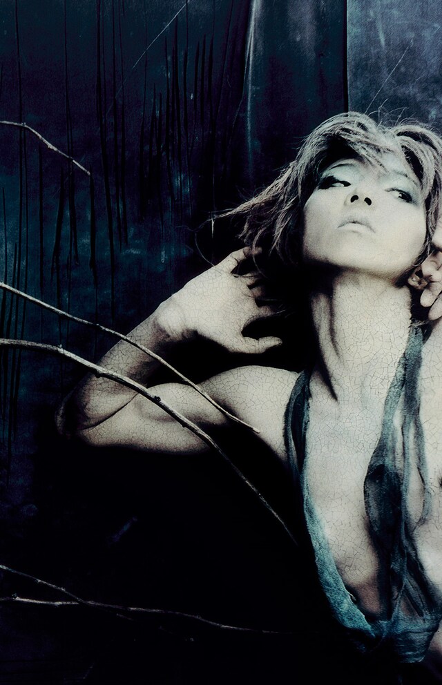 H・アール・カオス「白河直子ソロダンス『エタニティ』」メインビジュアル（写真：野波浩 / 提供協力：Bacchus）