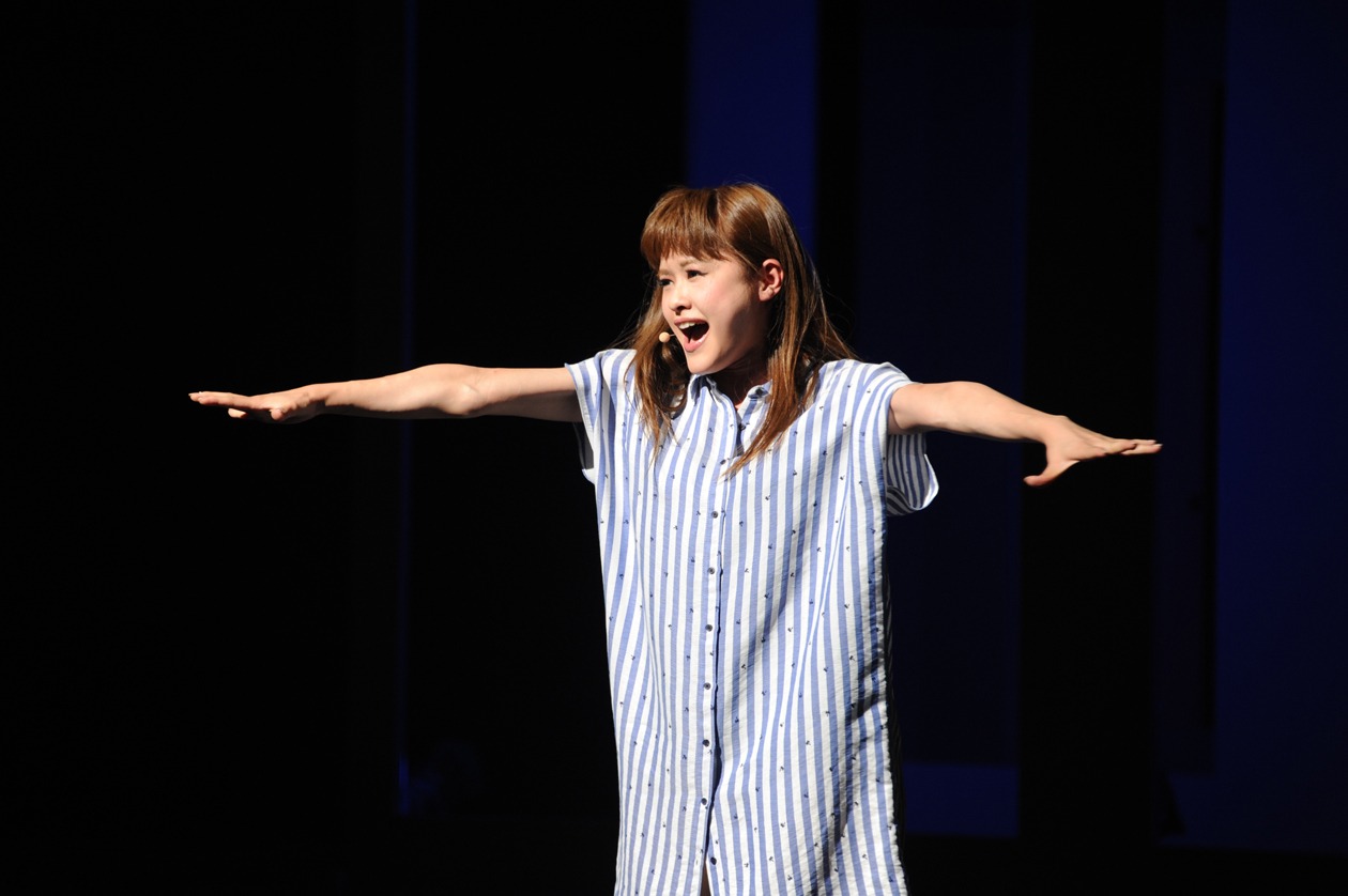 昆夏美演じるアネモネ。