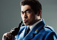 ラサール石井扮する両津勘吉。