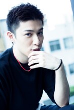 「舞台男子」第3回の撮影に臨んだ、神永圭佑。（撮影：江藤はんな）