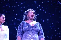 ブロードウェイ・ミュージカル「ドリームガールズ」リハーサルより。