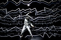 カンパニー・アドリアンM/クレールB「HAKANAI」（撮影：RomainEtienne）