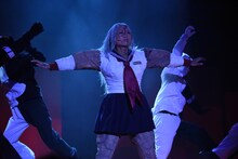 「ダンガンロンパ THE STAGE～希望の学園と絶望の高校生～2016」公開ゲネプロより。山崎静代演じる大神さくら。