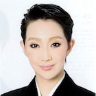 宝塚歌劇星組の次期トップスターに紅ゆずる、次期トップ娘役に綺咲愛里