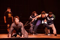 「つかこうへい七回忌特別公演 『新・幕末純情伝』」より。