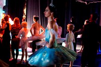 「ボリショイ・バビロン 華麗なるバレエの舞台裏」より。