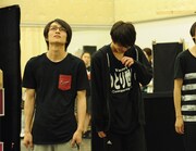 左から木戸邑弥、三浦海里。