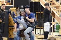 ブロードウェイミュージカル「キンキーブーツ」公開稽古より。