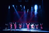 「LOVE ON THE FLOOR」より。